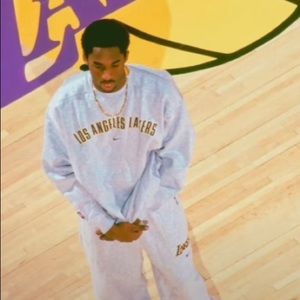 Meet your Posher, Wth